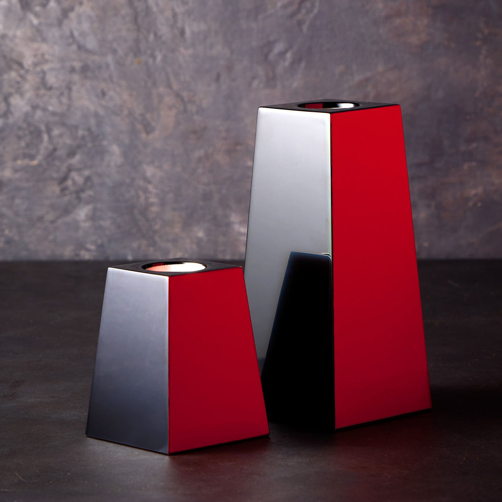 Black & Red flower vase (2 sizes)