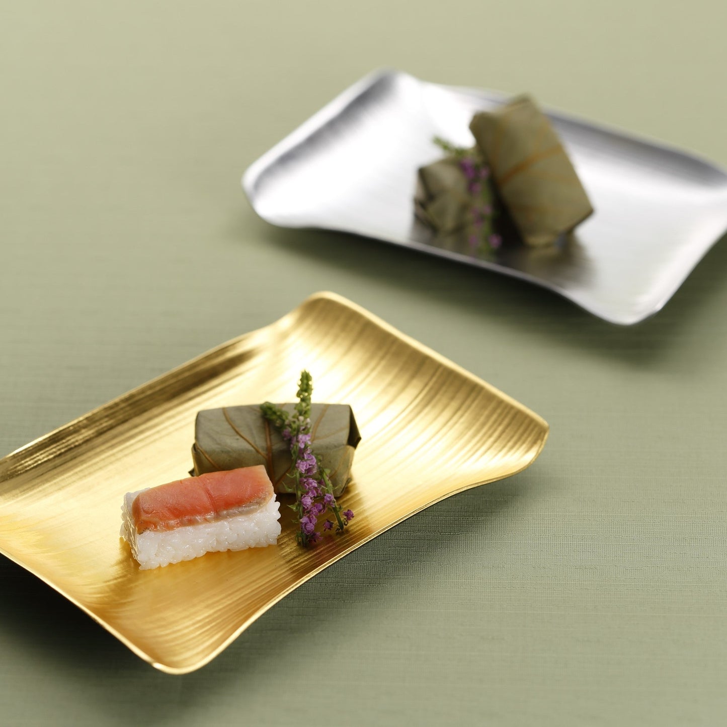 Zuiun Gold bamboo plate