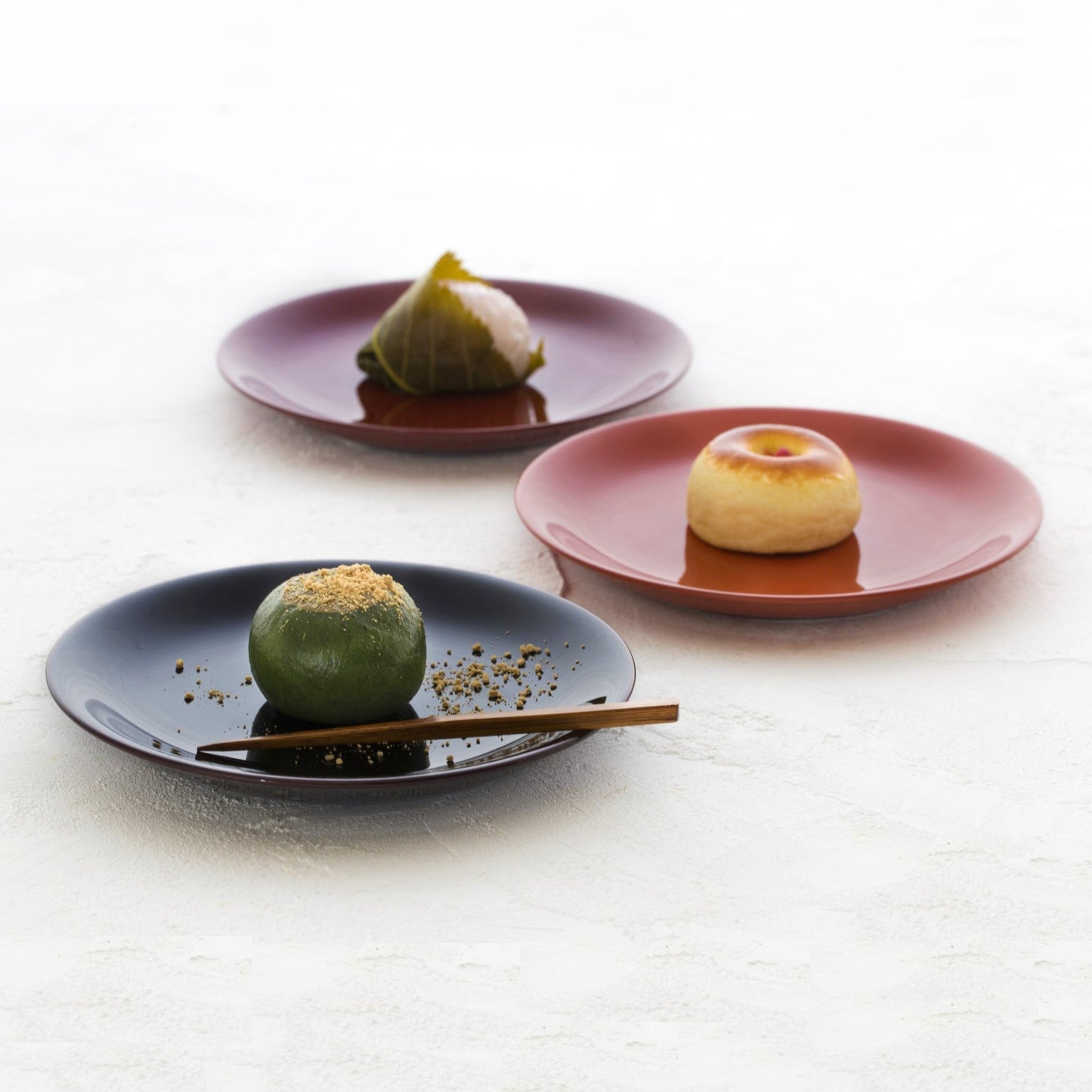 Cake plate (3 colors)