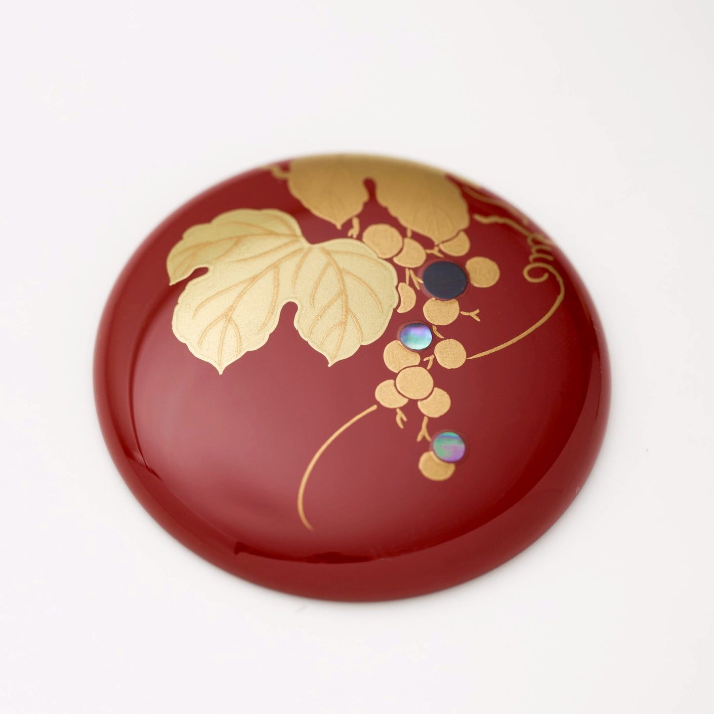 Grape maki-e hand mirror