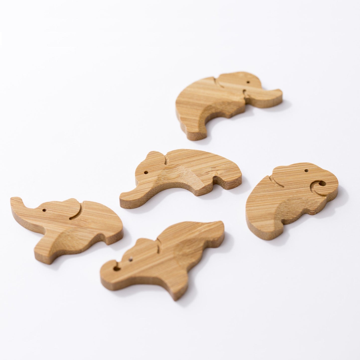 Elephant bamboo chopstick rest set