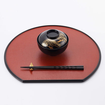 Urumi Nunozuri half moon-shaped tray