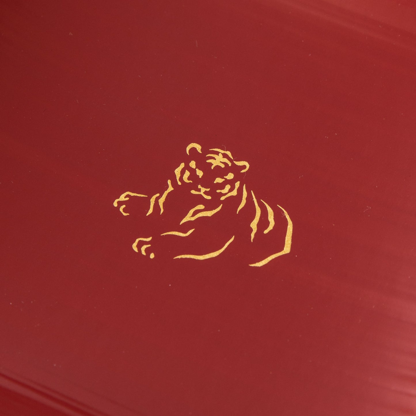 Tiger red bamboo plate