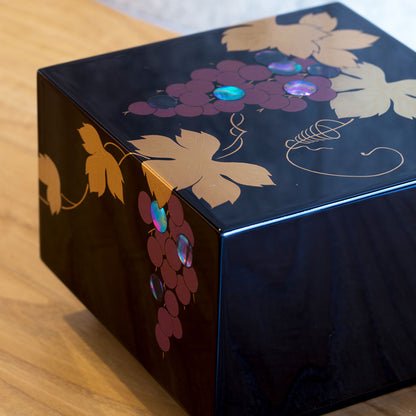 Grape jewelry box