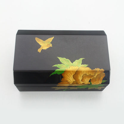 Fuyo-to-Kotori trapezoidal box