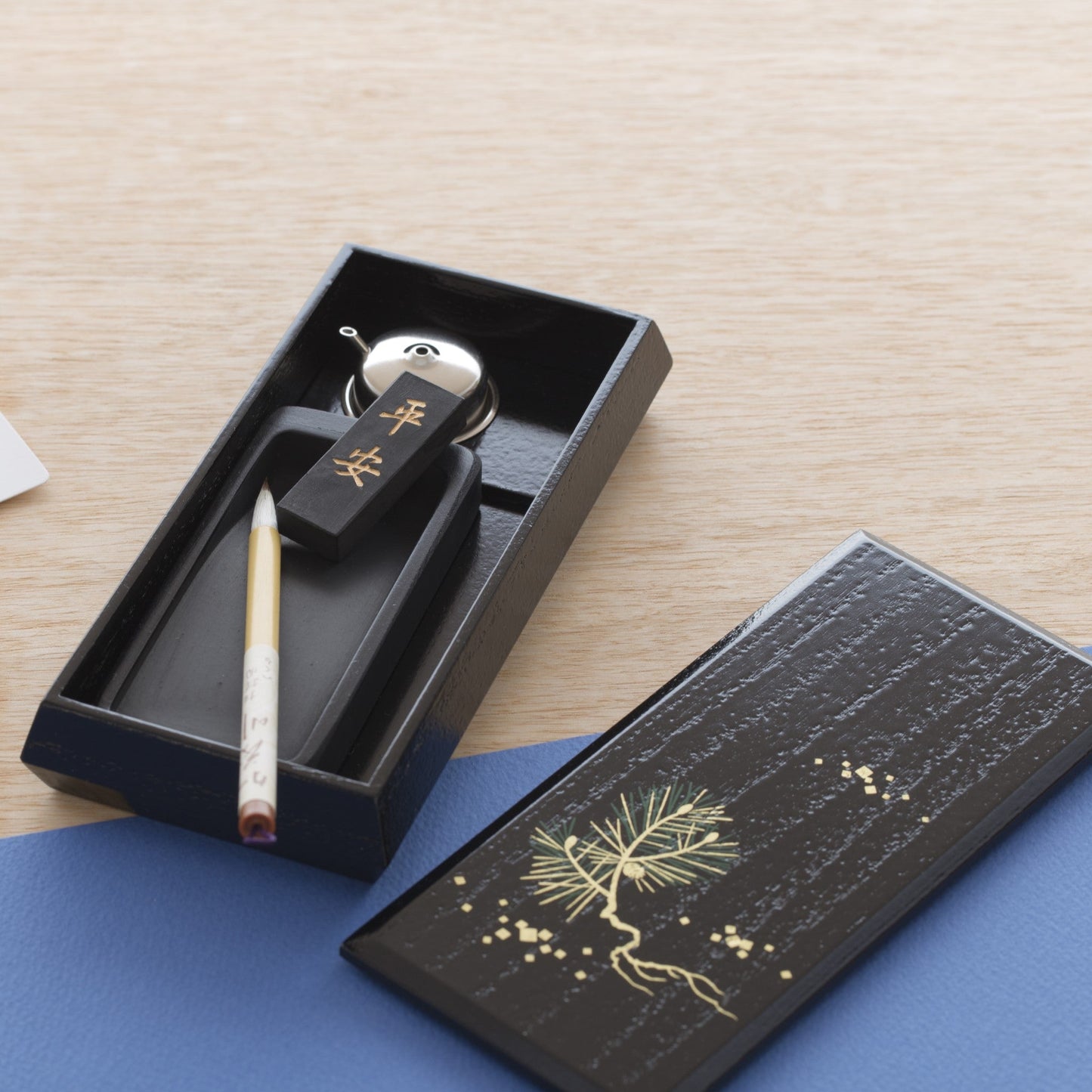 Nebikimatsu calligraphy set