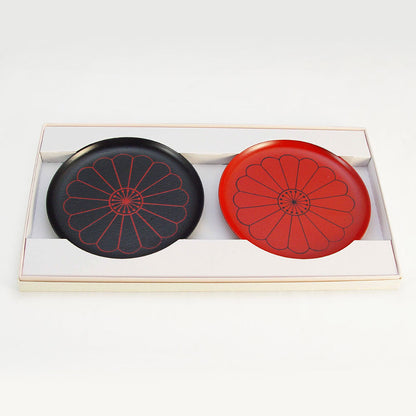 Kiku black & red plate set [2pc]