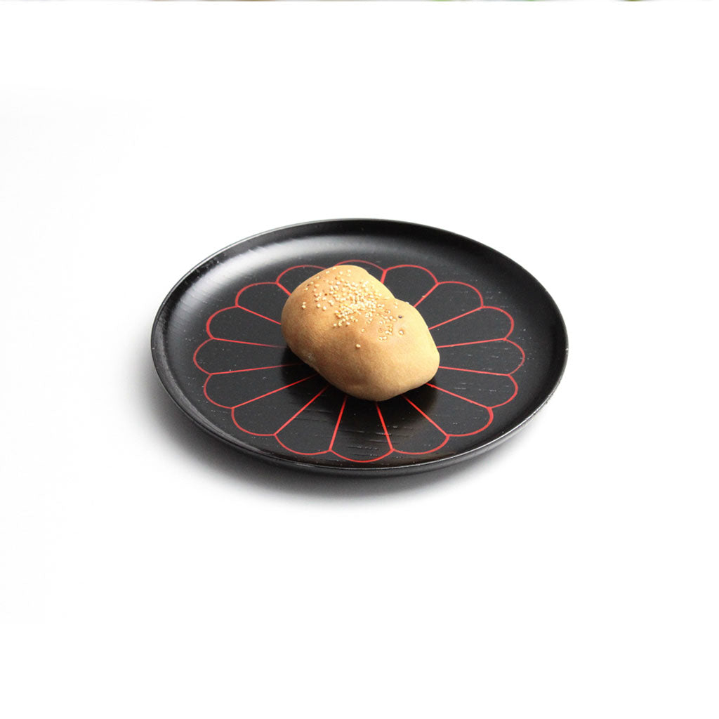 Kiku black & red plate set [2pc]